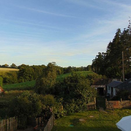 Le Domaine Villa Saint-Symphorien-des-Monts Exterior foto